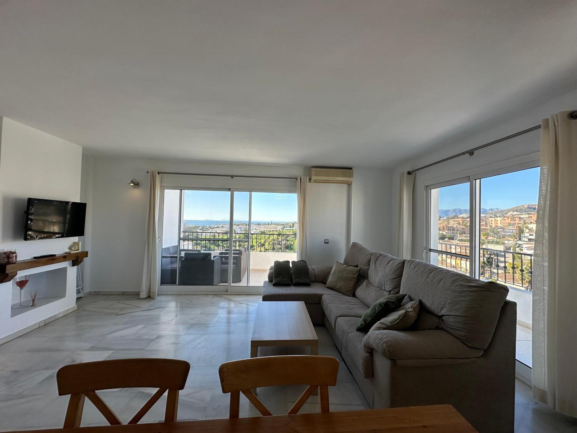 Luminoso Atico Duplex Con Vistas Al Mar Apartment Málaga